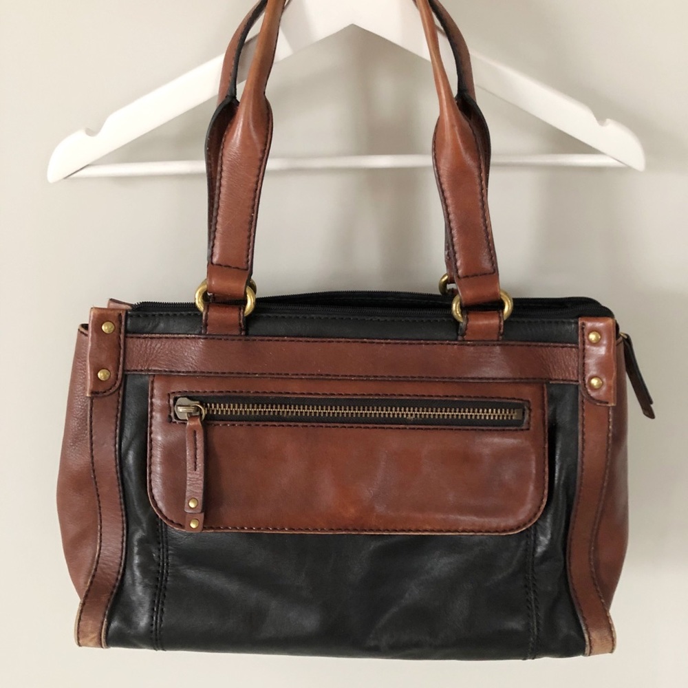Fossil leather hand bag